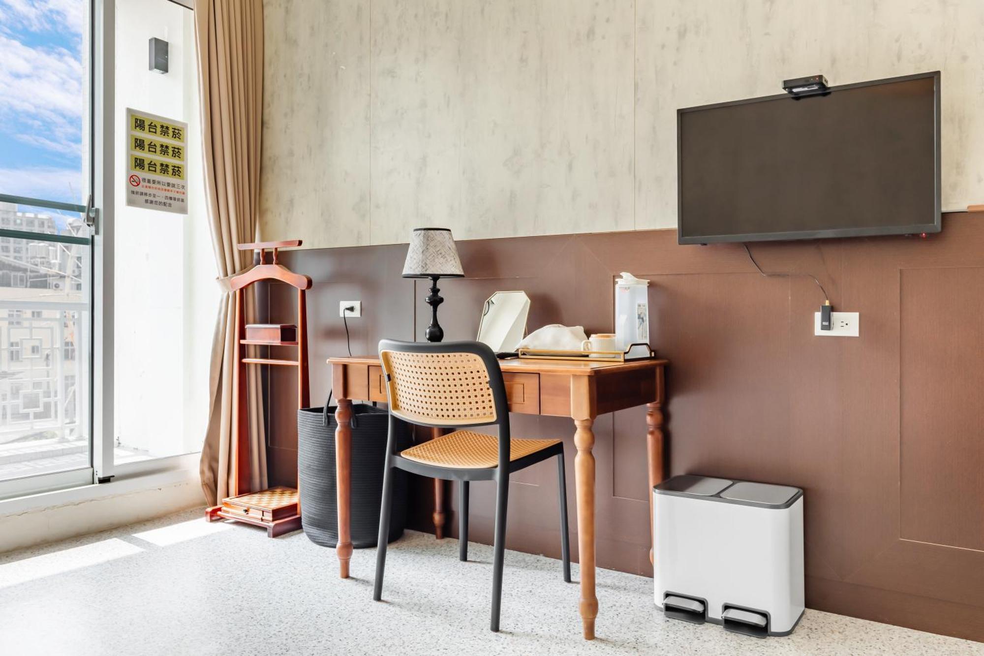 32小巷弄 Hotel Tainan Luaran gambar