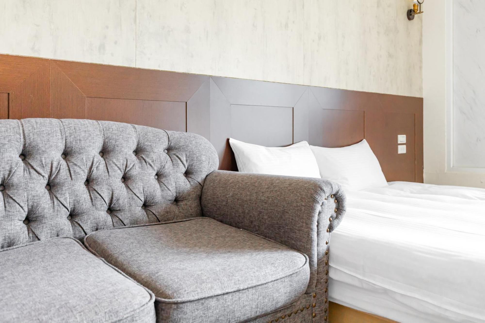 32小巷弄 Hotel Tainan Luaran gambar
