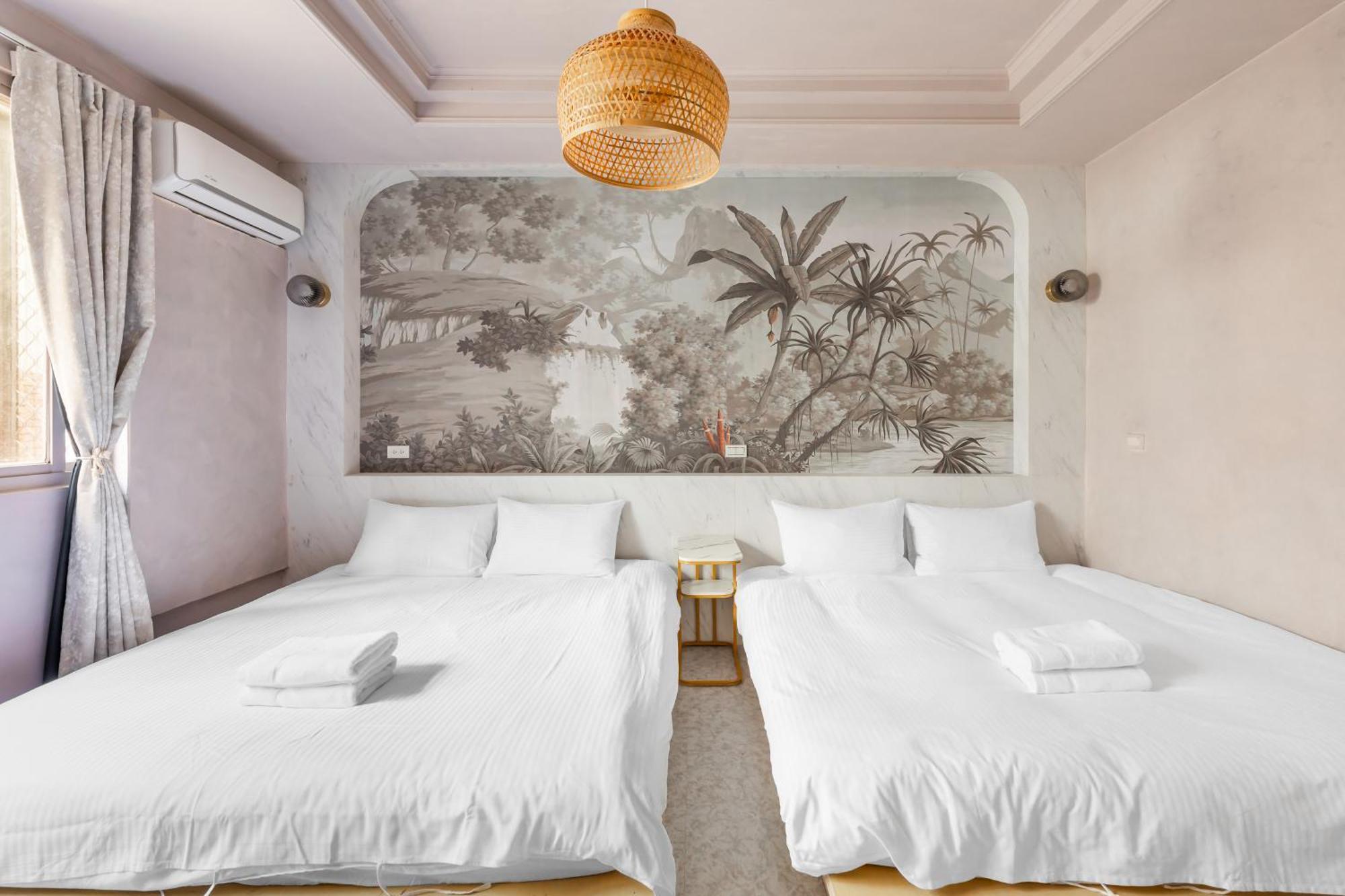 32小巷弄 Hotel Tainan Luaran gambar