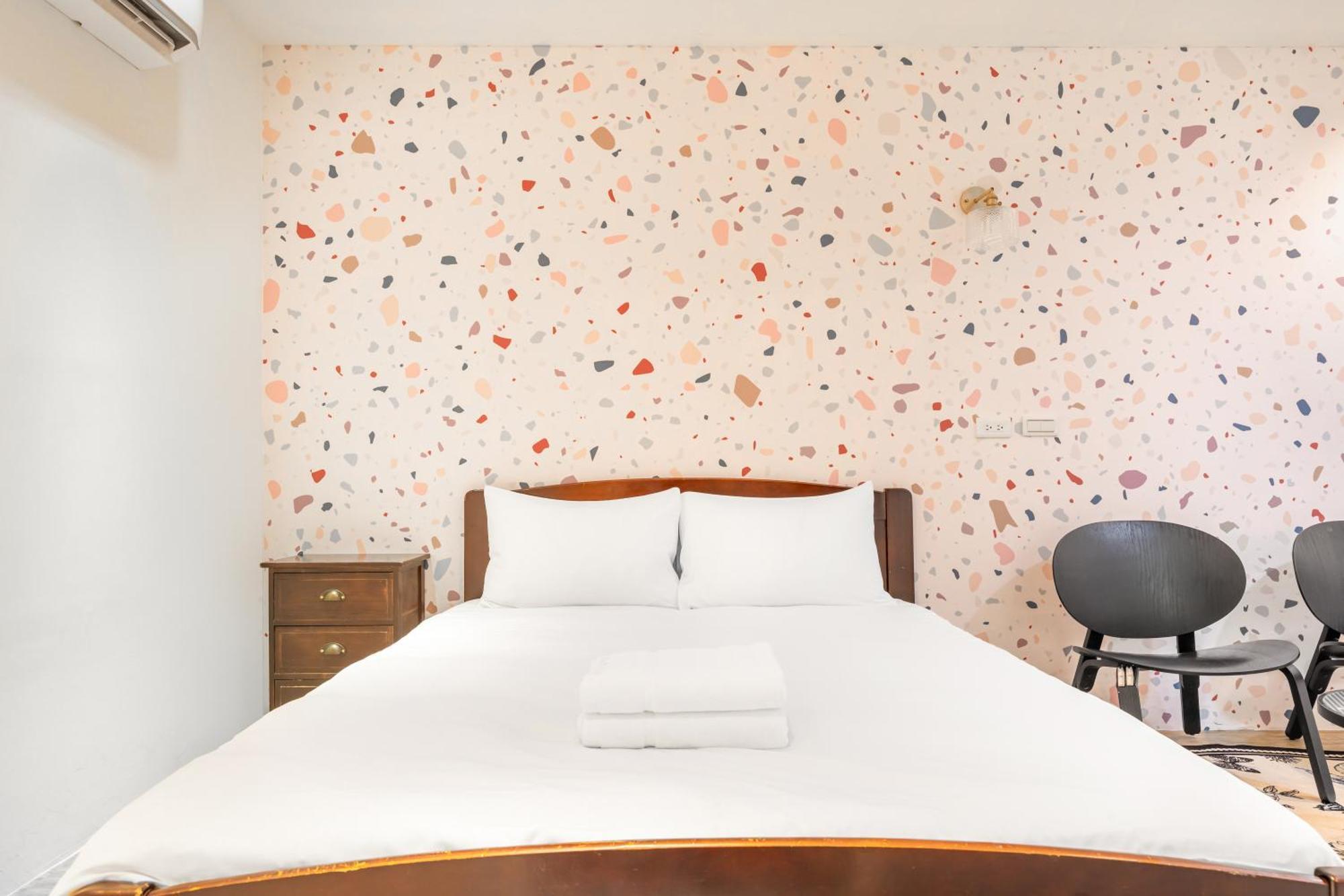 32小巷弄 Hotel Tainan Luaran gambar